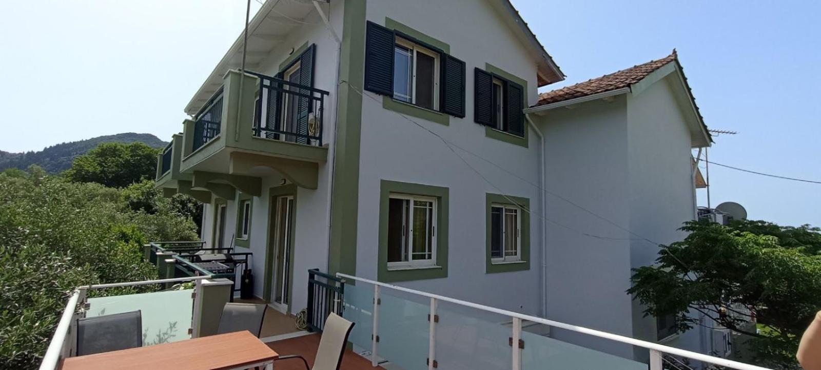 Queen Bay Studios Vasilikí Exterior foto
